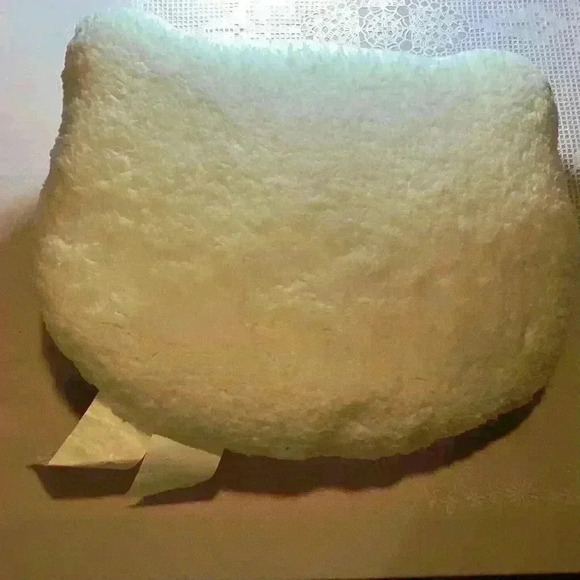 🎃 Hello Kitty Sanrio Pumpkin Halloween Sherpa Plush Pillow Face Orange Bow - Picture 3 of 4